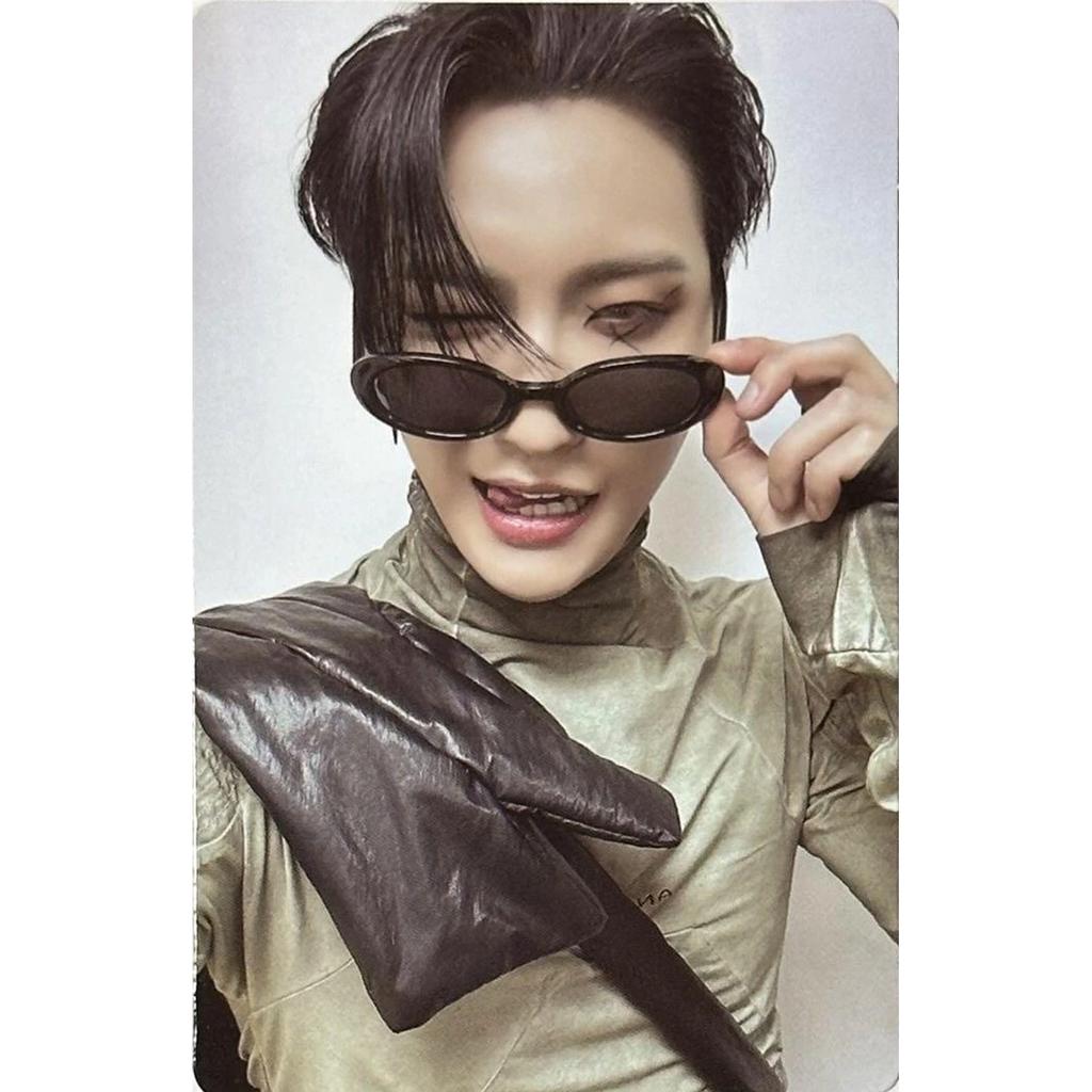 ATEEZ THE WORLD EP.2:OUTLAW A / DENÍK / JEDNOTKA DENÍKU / Z ver. OFICIÁLNÍ FOTOKARTA