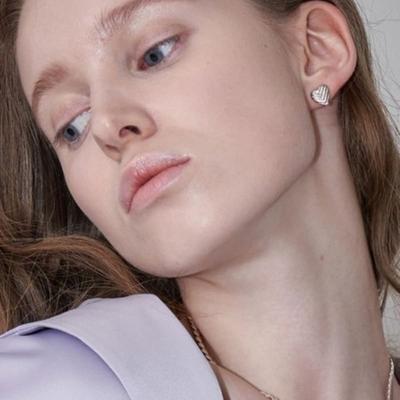 ZOENA Heart Earrings