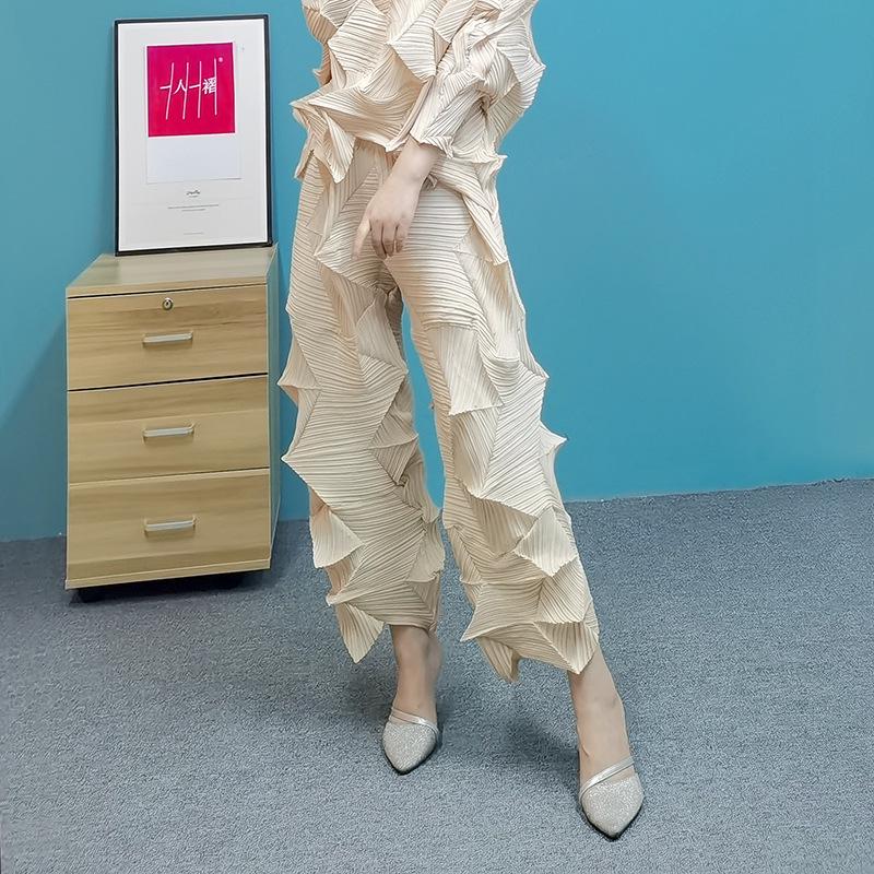 Plissierte Miyake Diamond Neun-Punkt Unregelmäßige Ananas-Hose - Frühjahr/Sommer-Kollektion 2025 [Auf Lager]