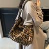 Leopardenmuster Canvas-Tragetasche für Damen Große Kapazität Lässige Umhängetasche Koreanischer Stil Herbst Winter Handtasche Stofftasche