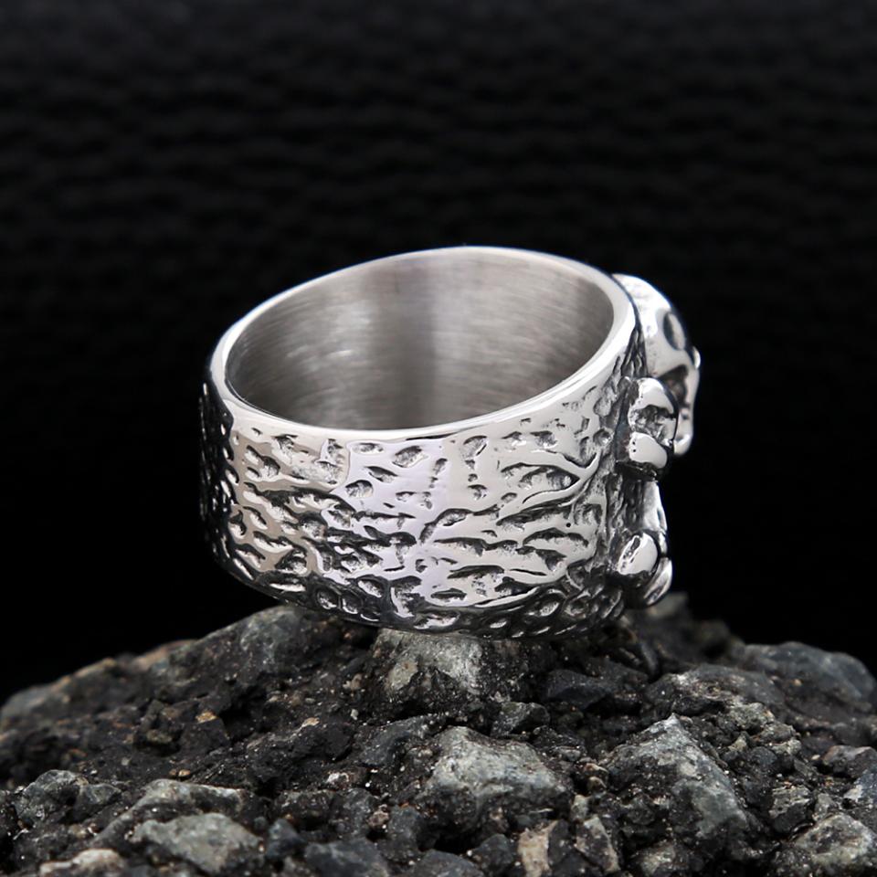 Punk Vintage Stainless Steel Pirate Skull Ring For Men Biker Hip Hop Jewelry Gift High Quality Fashion Accessories