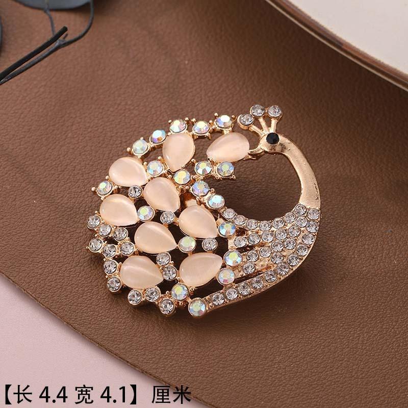 Brooch Premium Niche Accessories Versatile Creative Women's Collar Pin Diamond Anti-light Temperament Corsage