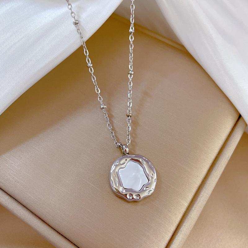 Irregular Shell Personalized Minimalist Furnace Real Gold Necklace Female Collarbone Chain