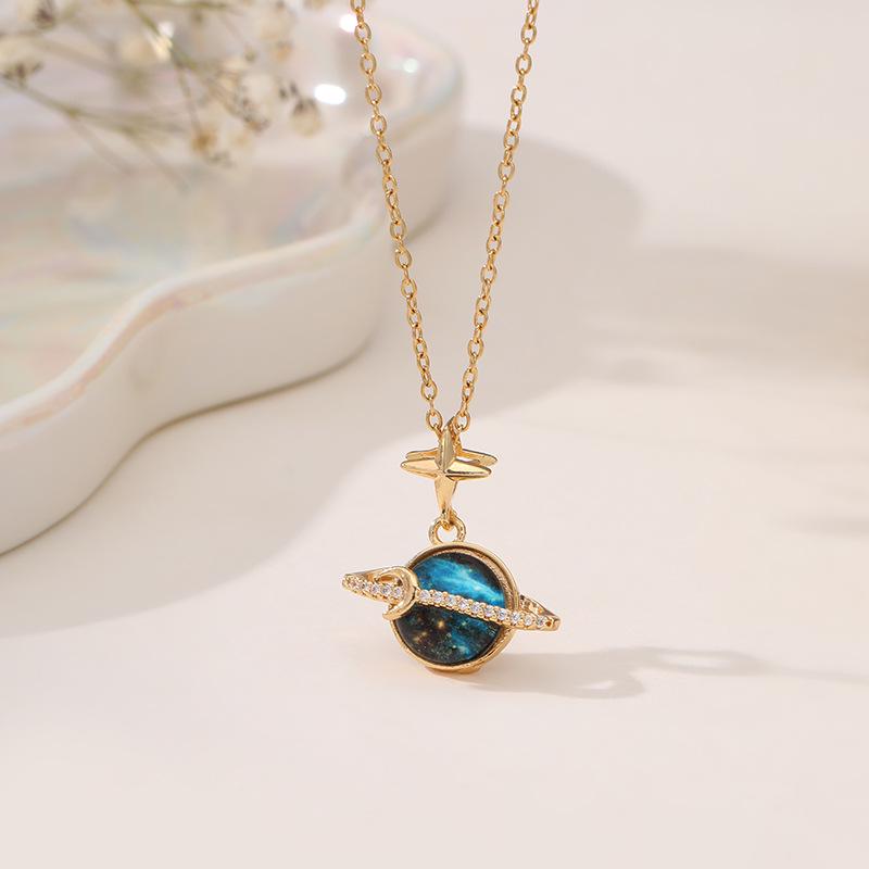Titanium Steel Non-fading Necklace - European & American Style, Light Luxury, Versatile Korean Fashion, Perfect for Women and Girlfriend Gifts.