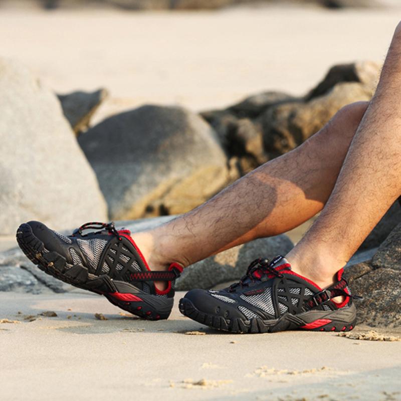 Sandali estivi unisex da uomo di grandi dimensioni in pelle mesh scarpe casual traspiranti da uomo scarpe da spiaggia ad asciugatura rapida da donna