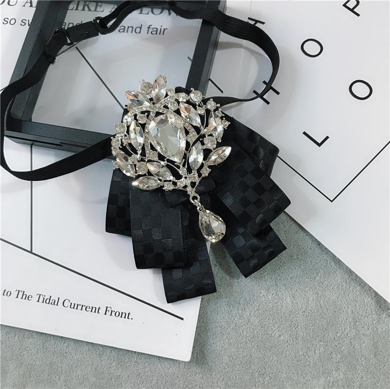Korean Version of Bow Tie Female College Style Japanese Free-play Female Collar Flower Diamond Jewelry Shirt Accessories Male Bo