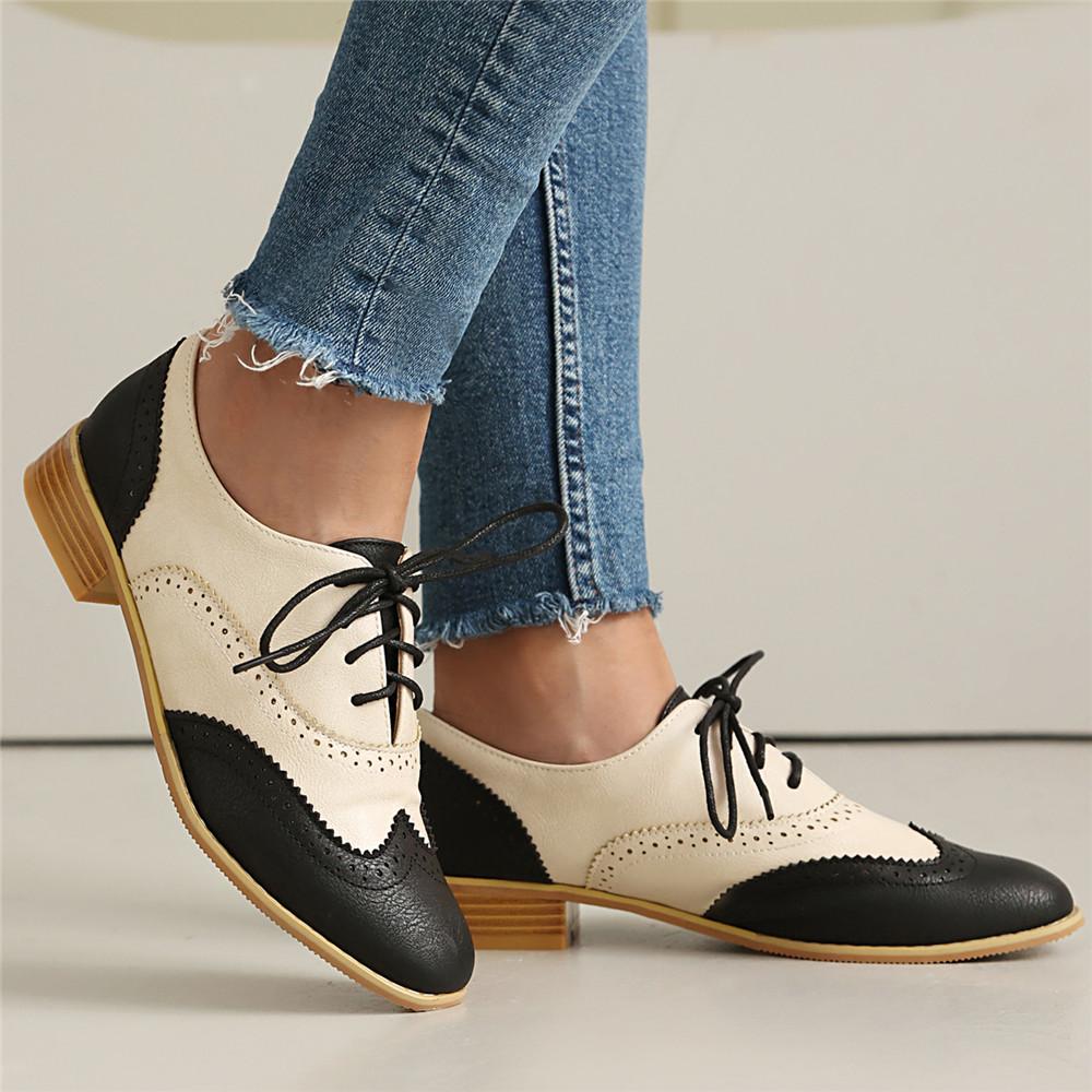 Fashion New 2025 Women Spring New Flats Shoes Women Oxfords Mixed Colors Lace Up Ladies Brogues Shoes Designer Casual Pu Leather Oxfords