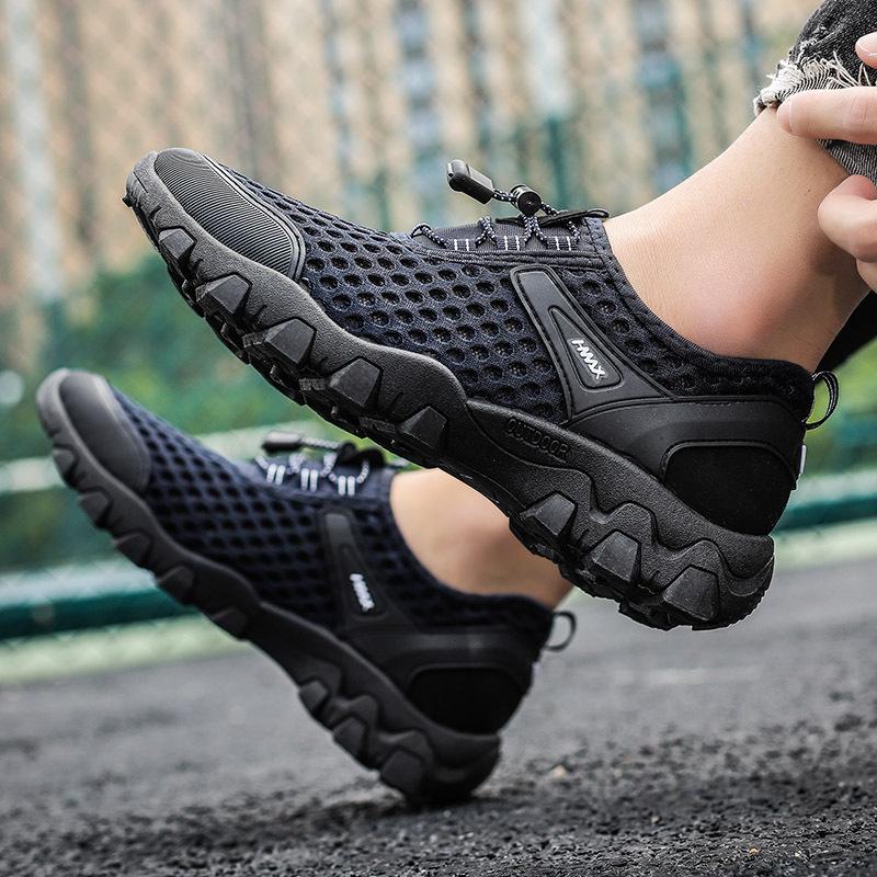 Men's shoes summer new wading shoes diving rafting creek shoes outdoor sea shoes sandals men's sports shoes