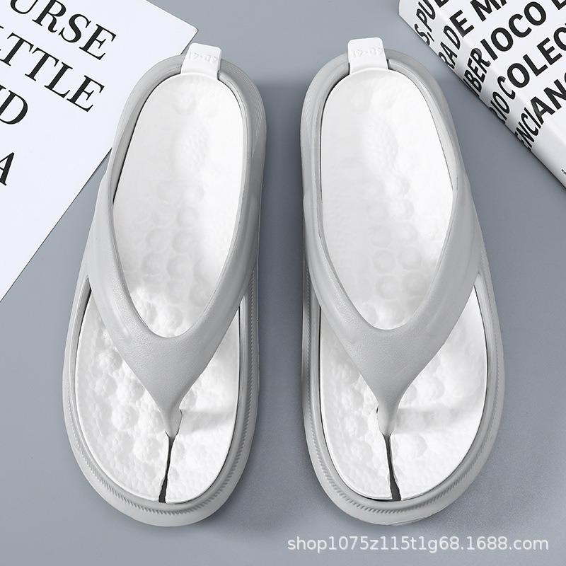 Flip-flops Men's New Summer Non-slip Sports Outer Wear Thick-soled Men's Wear-resistant Beach Sandals