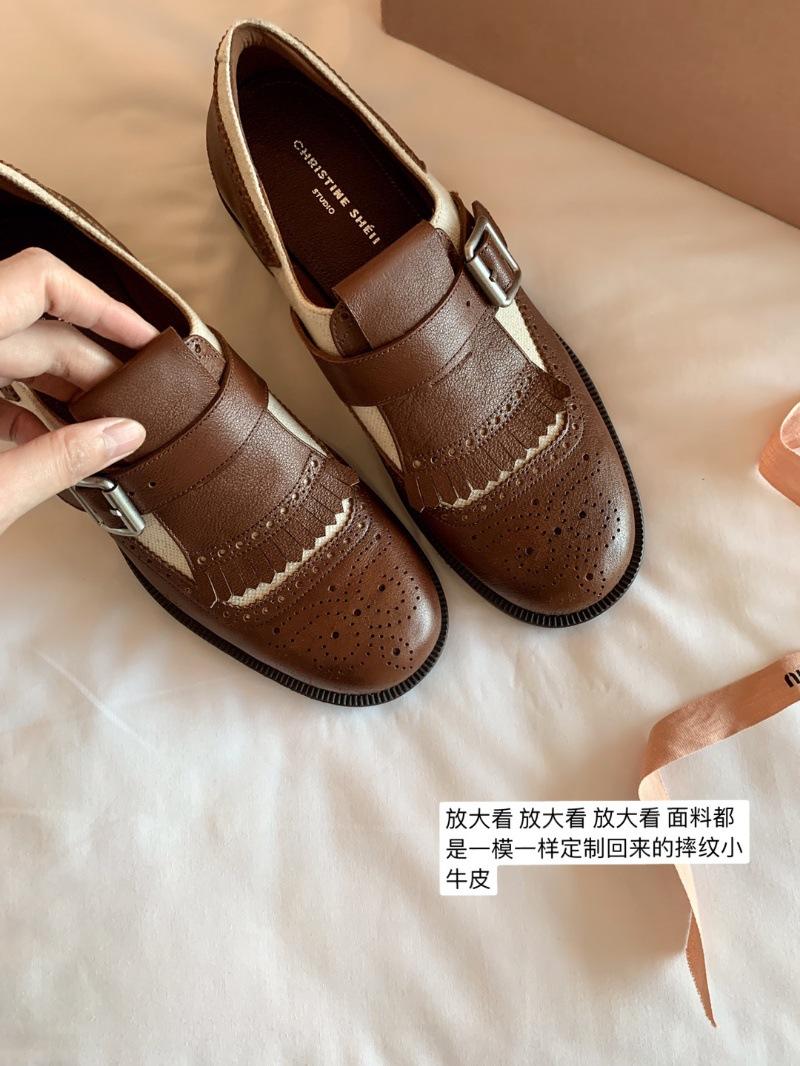 

Sheepskin Su Yinyin genuine leather retro platform tassel carved brock shoes lazy small leather shoes women s British loafers 40