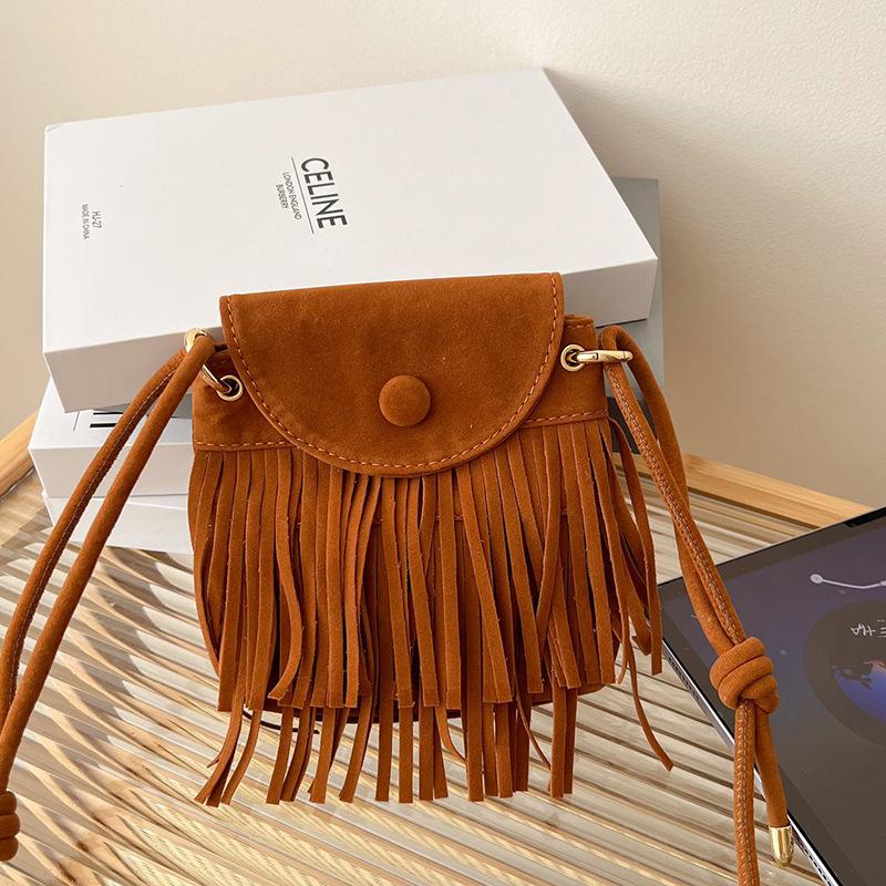 

Современная детская сумка унисекс через плечо с модными кисточками Идеально подходит для дошкольников Для коричневый