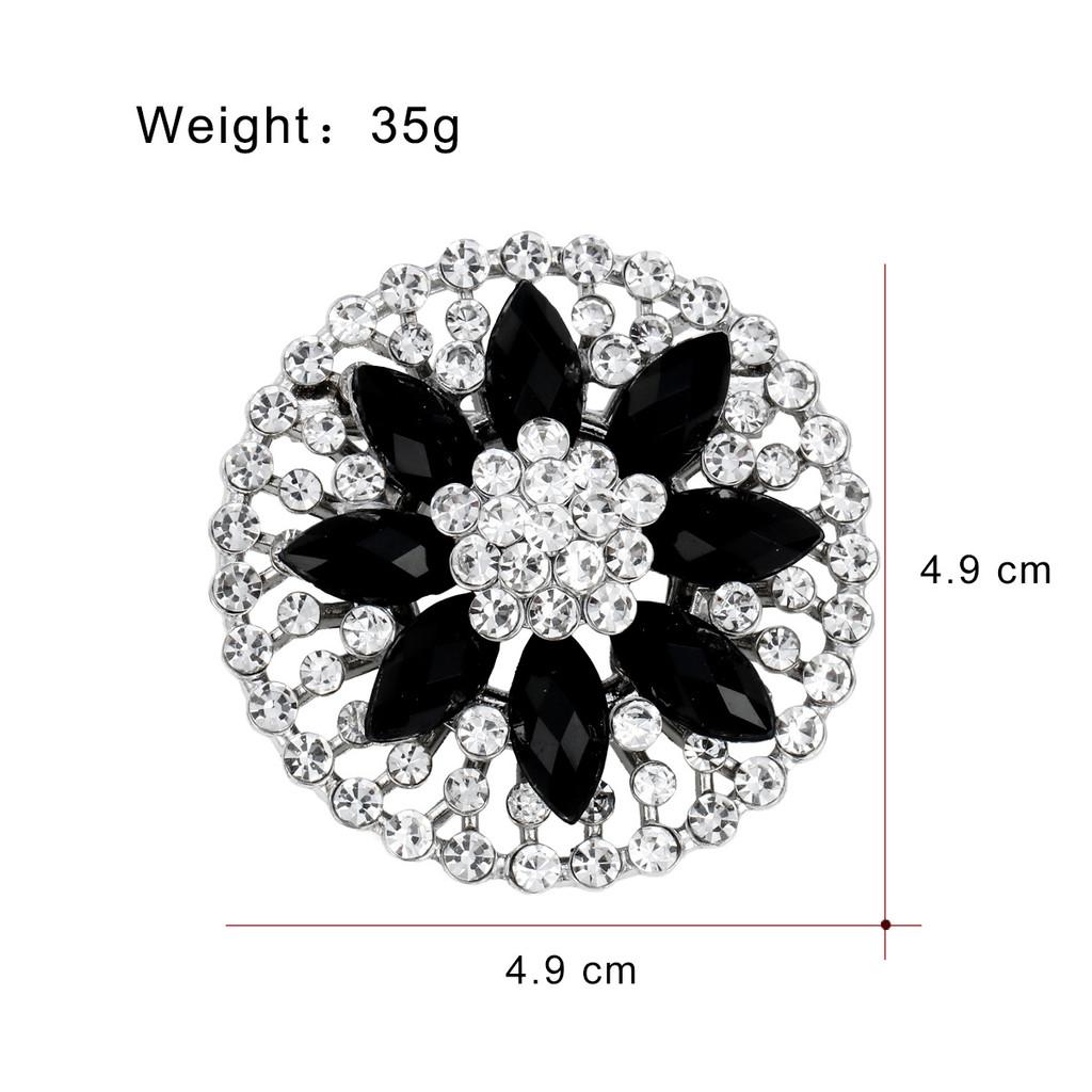 Vintage Flower Brooch For Women With Rhinestone Embellishments Fashion Accessory Gift Idea