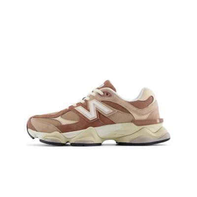 9060 Sparrow Flat Taupe