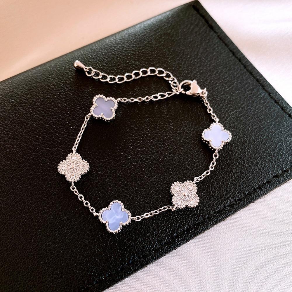 

Высококлассный браслет «Счастливый четырехлистный клевер» Легкая роскошь Высококлассный темперамент Ручные украшения Модный дизайн Ювелирные изделия