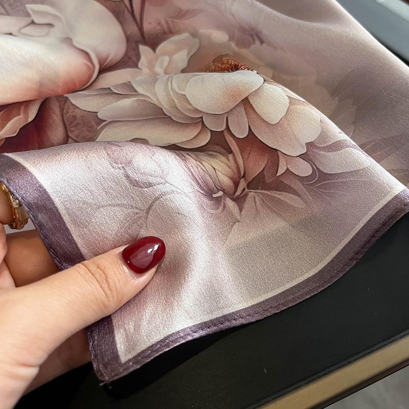 Fashion 100% Real Silk Scarf Women Shawls Wraps for Ladies Foulard Scarves New Neck Hair Pashmina Female Shawl Hijab Bandana