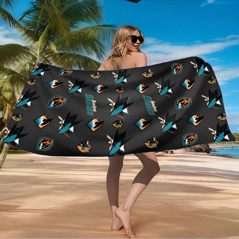 San Sharks Pattern Beach Towel Microfiber Beach Towel, Lightweight and Quick-Dry, for Summer Travel, Swimming Pool Fan Birthday Gift