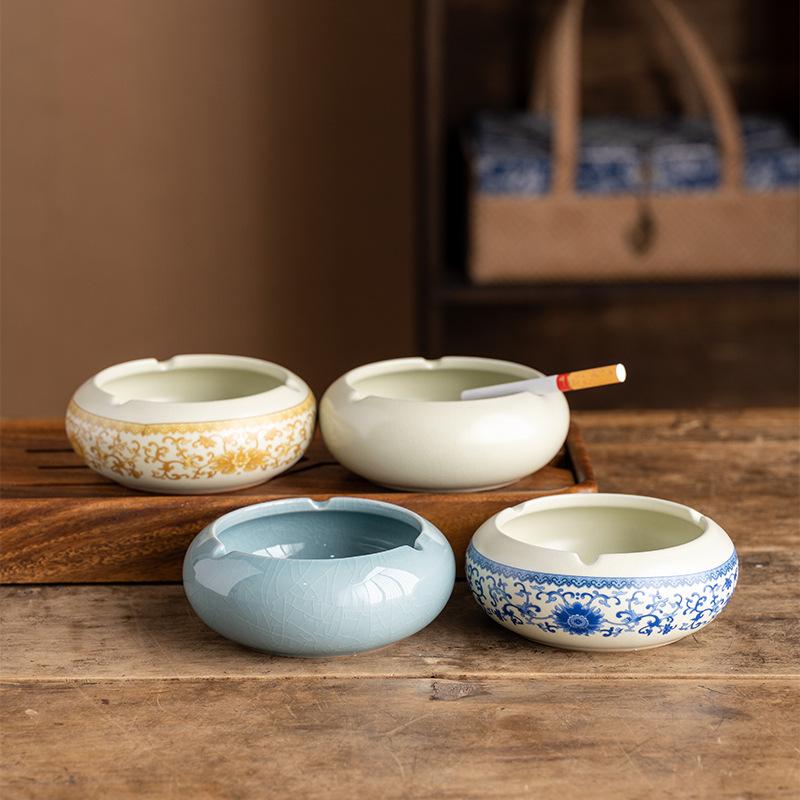 Ceramic Ru kiln ashtray creative mini ashtray Chinese practical easy to clean ashtray small personality trend