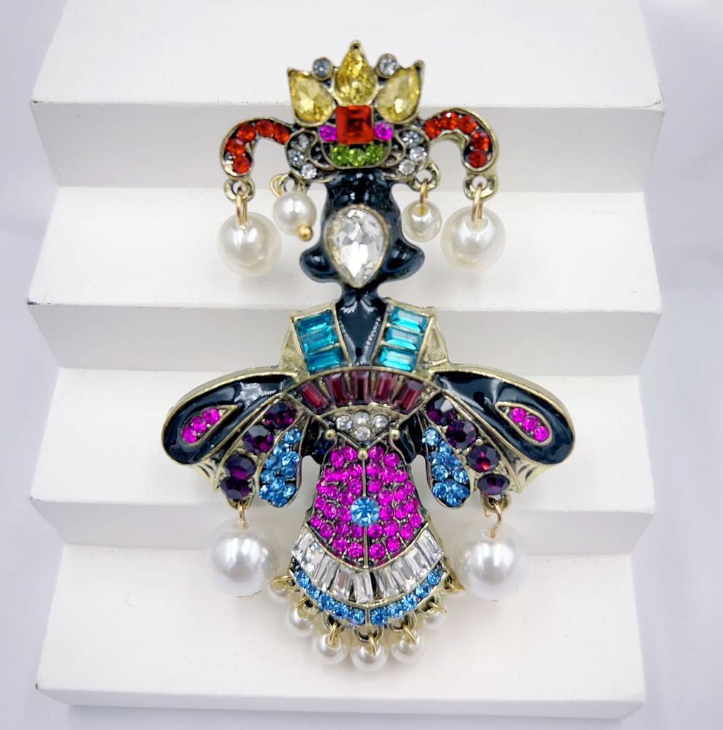 Vintage Tassel Western Princess Palace Brooch