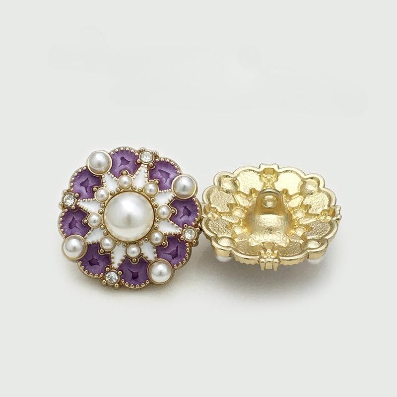 10ks krásné knoflíky v evropském stylu klasický vzor oválný knoflík s kovovou stopkou Dámské oděvní doplňky