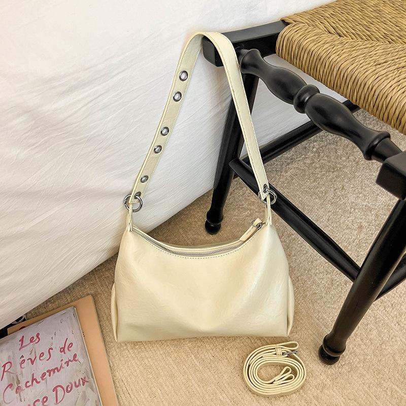 New Casual Minimalist Soft Leather Crossbody Bag Large Capacity Commute Shoulder Underarm Bag Fashion Versatile Phone Bag грязно-белый