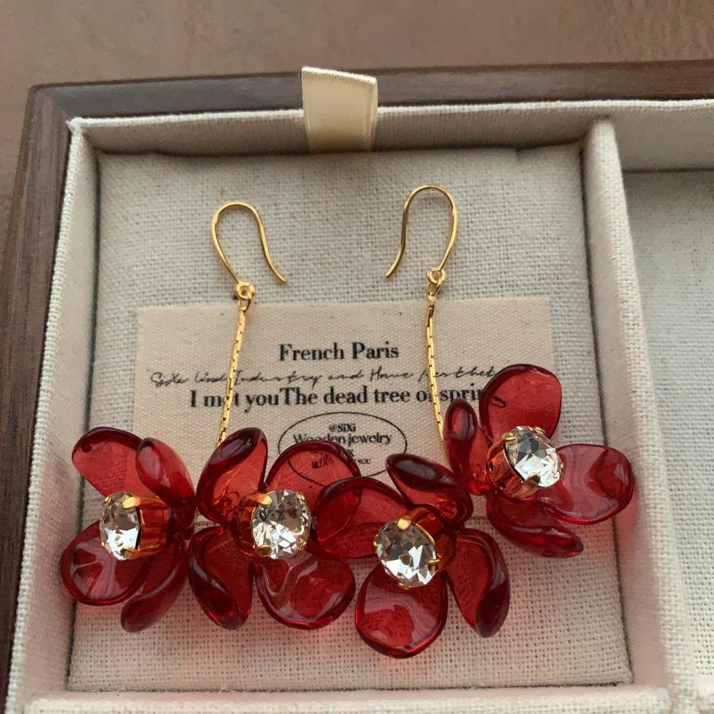French Romantic Burgundy Petal Fringed Soft Earrings Earrings Unique Light Luxury Niche Design Autumn And Winter Earrings