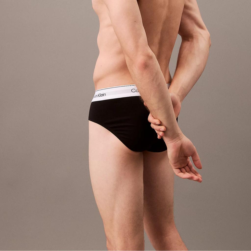 Calvin Klein Einfarbige Buchstabenbund Bequeme Mid-Rise Dreiecksunterwäsche Herrenunterwäsche Schwarz 000NB3962A-UB1