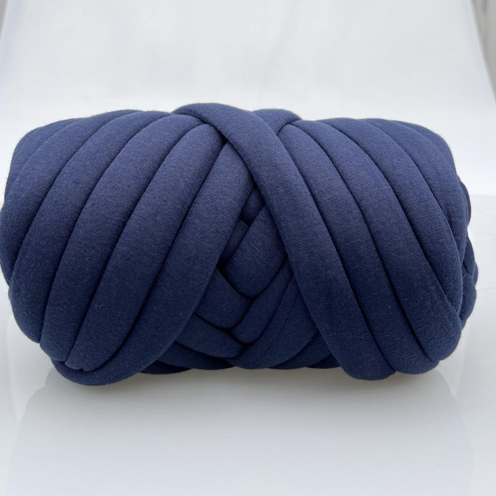 2.5cm Chunky Yarn Super Velvet Bulky Yarn Easy Projects Tube Yarn Pet Beds