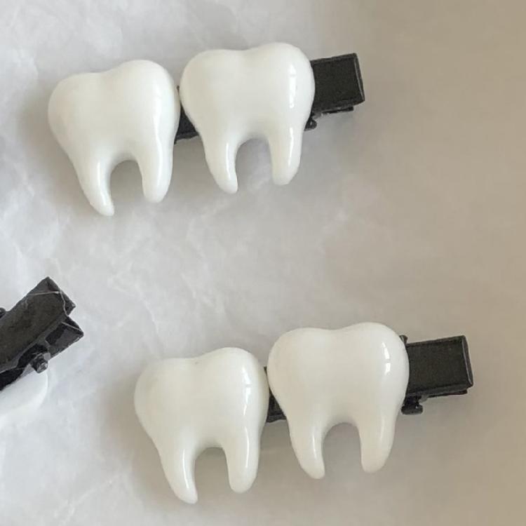 Barrettes Small Tooth for Girl Halloween Theme Parties Cute Hair Clip