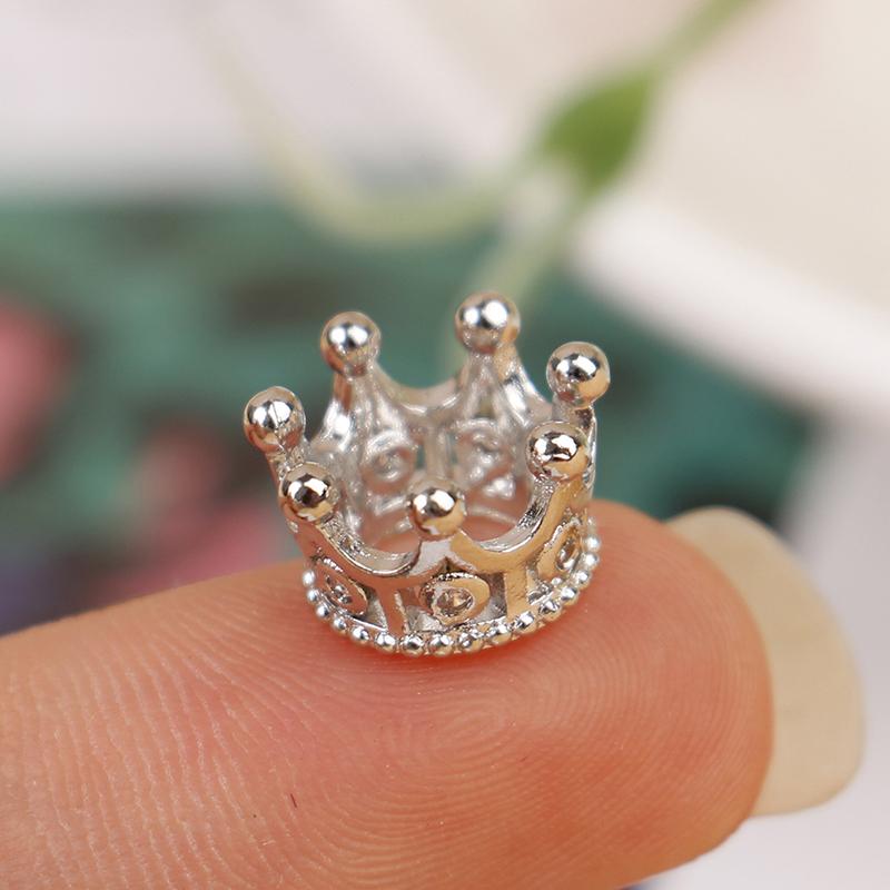 2pcs Mini Metal Crown For 1:12 Dollhouse Miniature Gold Sliver Bronze Mini Alloy Crown Model Toys Dolls Dollhouse Accessories