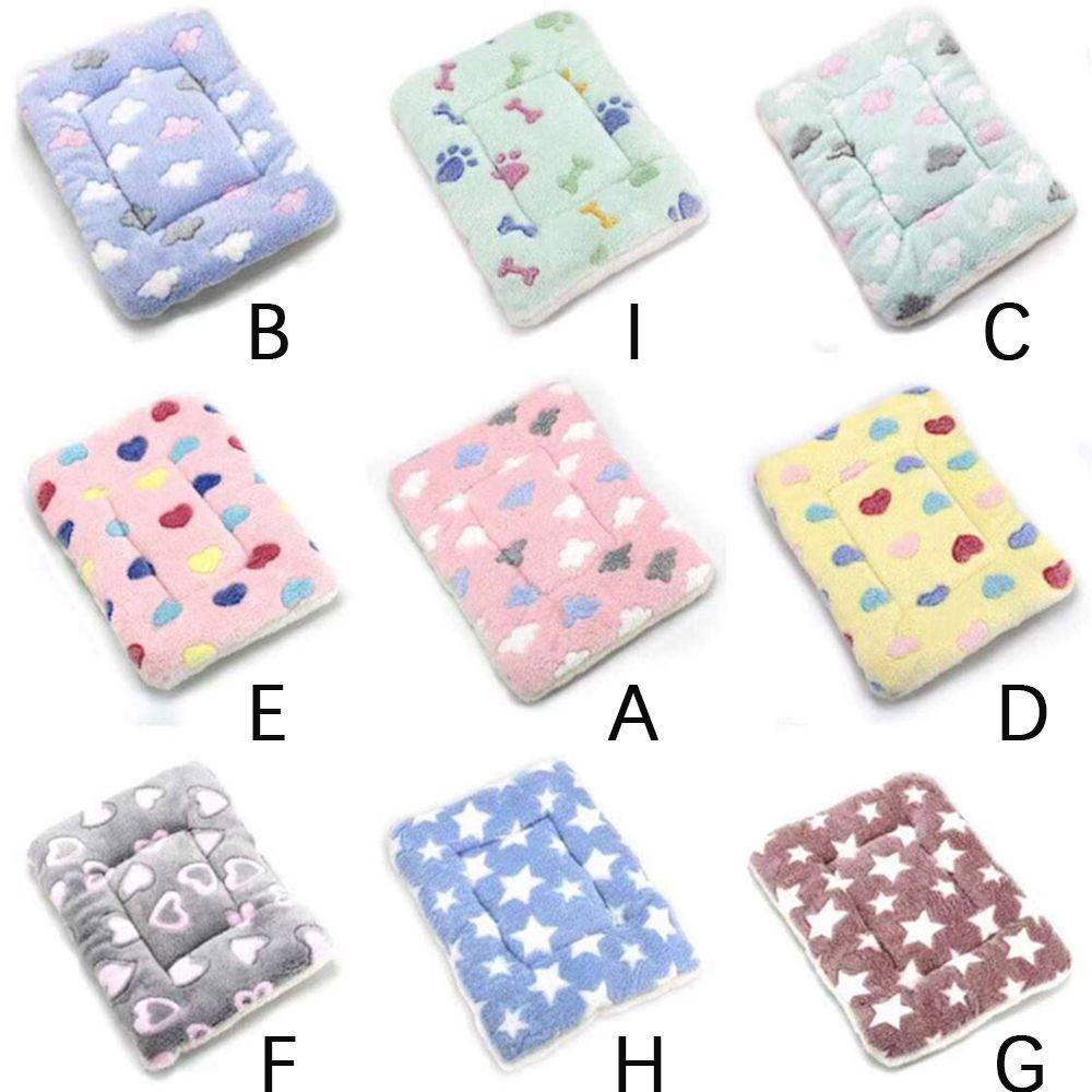 Pet Winter Supplies for Kitten Puppy Sleeping Pet House Kitty Dog Bed Cat Bed Cat Cushion Dog Mat