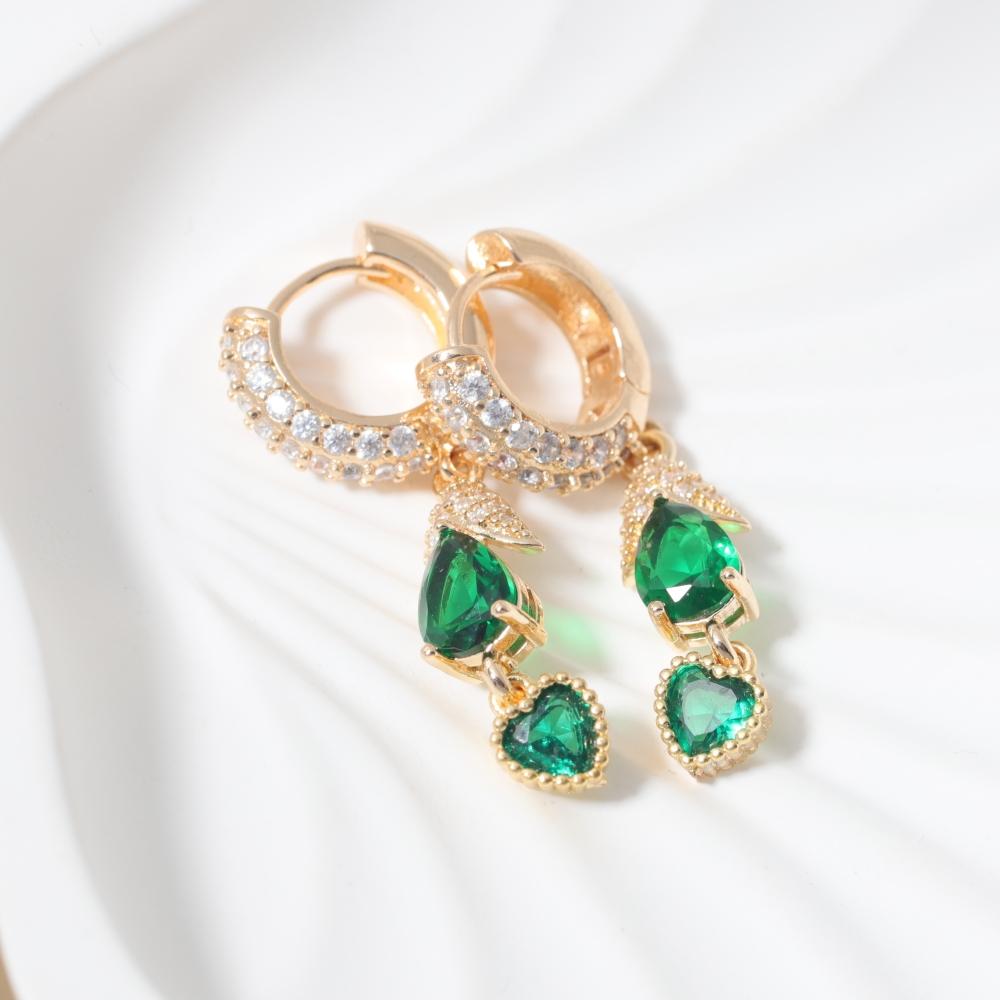 Fashion Green Heart Shape Dangle Earrings with Sparkling Zirconia Elegant Earring for Women Party Wedding Jewelry Gift