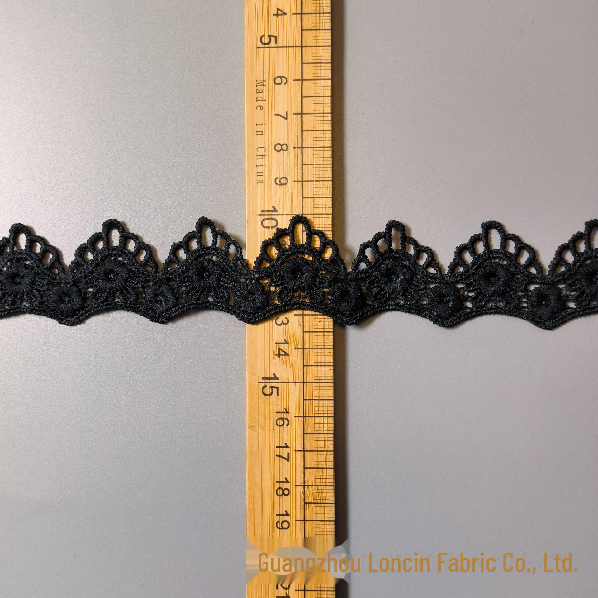 

Водорастворимое кружево со штрих-кодом для вышивки свадебных нарядов