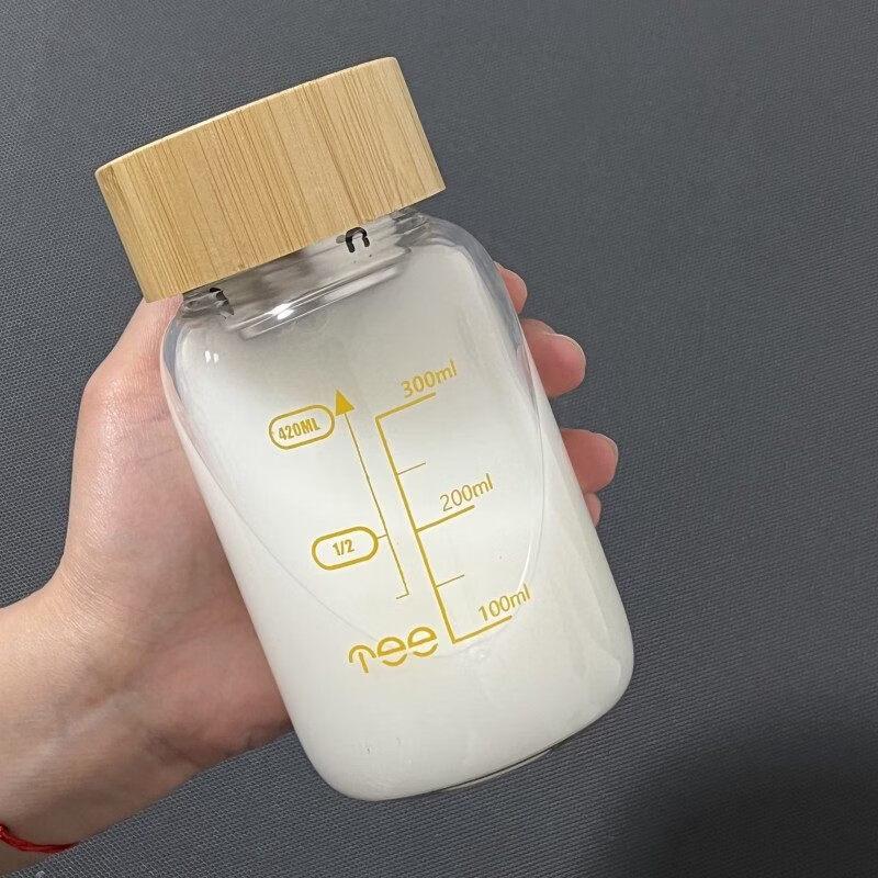 ZISIZ Large Capacity Borosilicate Glass Water Bottle