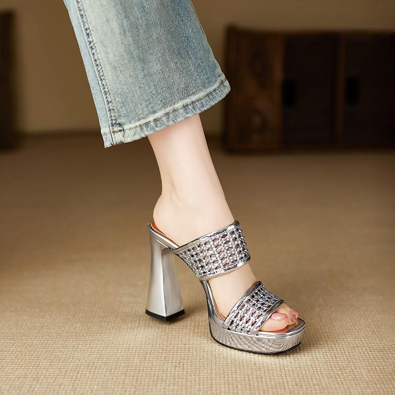 

Мода 2025Сексуальные тапочки Женские Экстремально высокие каблуки Сандалии Роскошная платформа Летние мюли Обувь Серебристая Черная Обувь Большой размер 35 серебряный