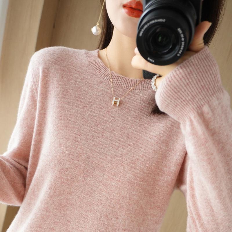 Dámský podzimní pletený svetr - Kulatý výstřih, Dlouhý rukáv, Jednobarevný, Všestranný volný střih