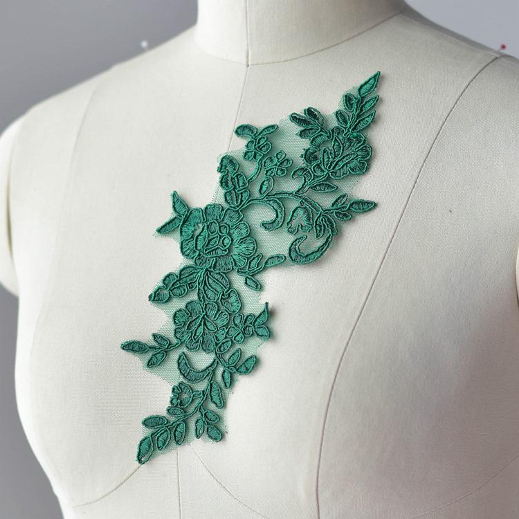 

Багатоколірні мереживні квіти весільні аксесуари: Матеріали для вишивки фати та головного убору ручної роботи