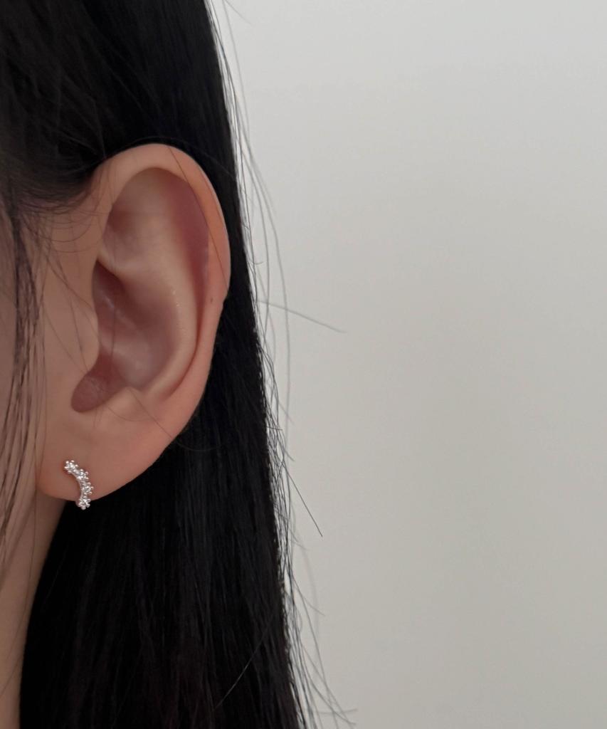 Baradu 925 Natural Curve Stud Earrings