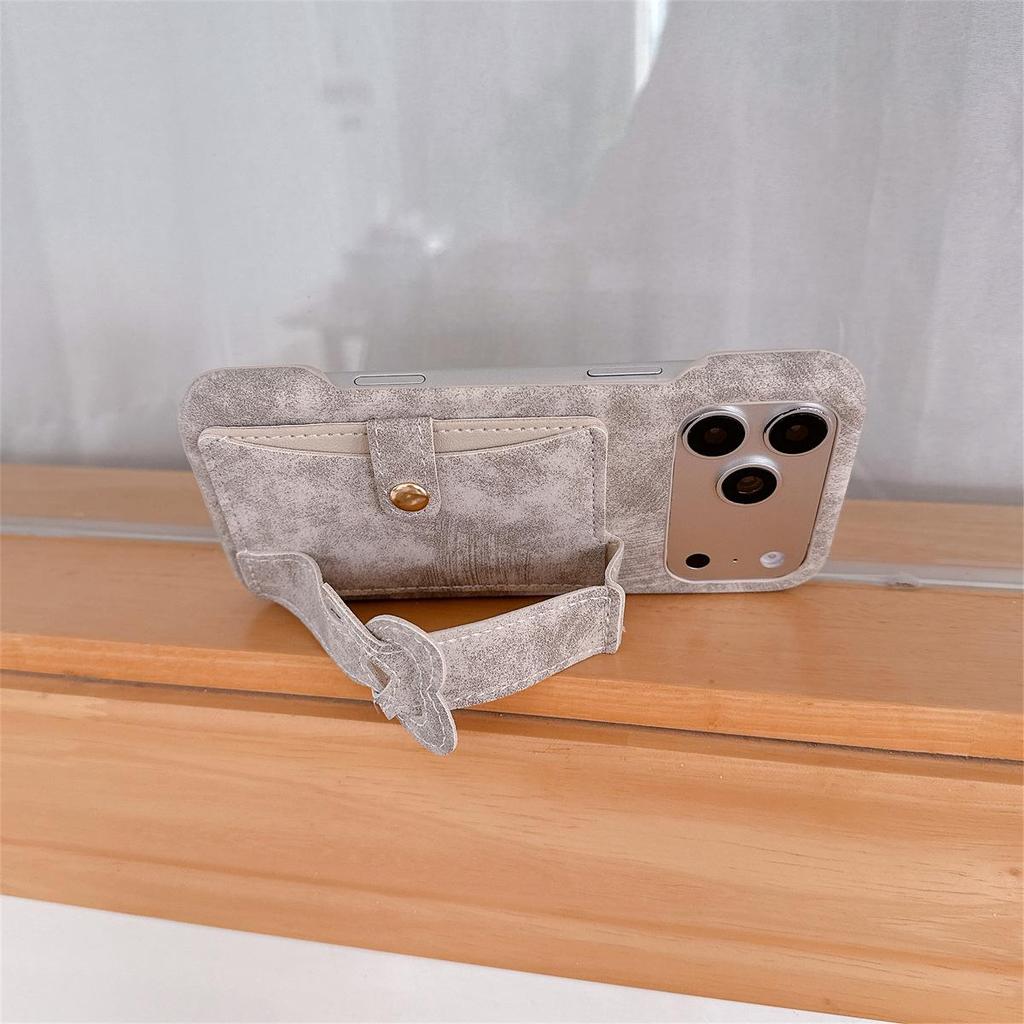Retro Pattern Wrist Strap Card Holder Case for iPhone 14/13/12/11 & Apple 17/16/15 PROMAX
