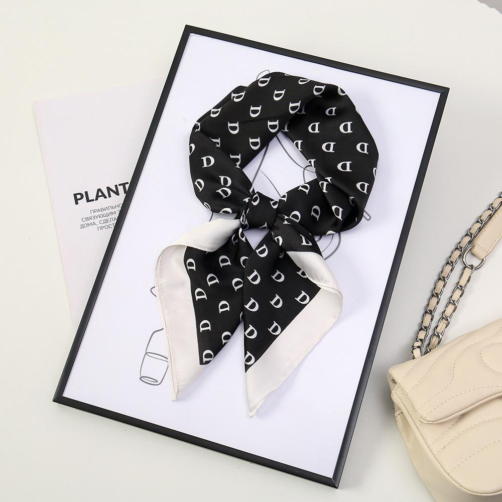 71 Flower polka dot simulation silk scarf neck small square scarf Korean atmosphere sunscreen scarf advanced sense