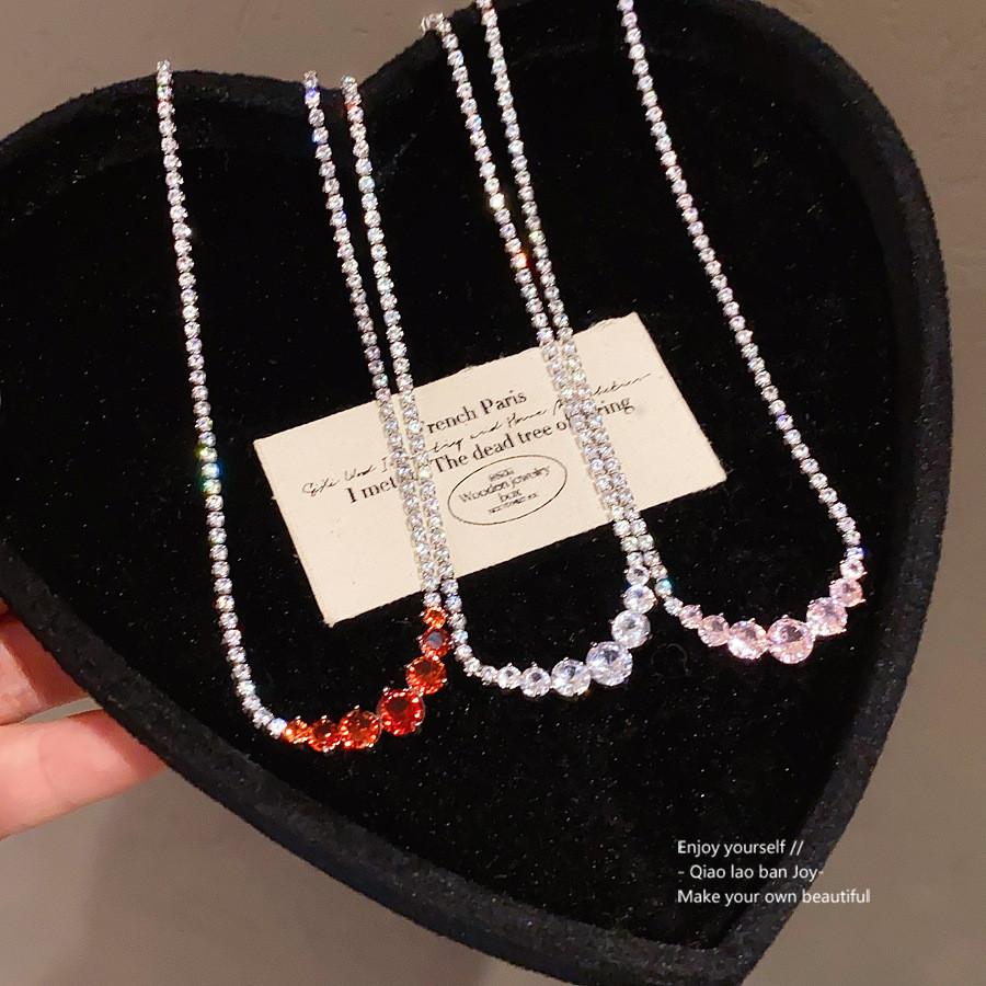 Geometric Zircon Pendant Necklace For Women With Elegant Lock Chain Fashion Jewelry