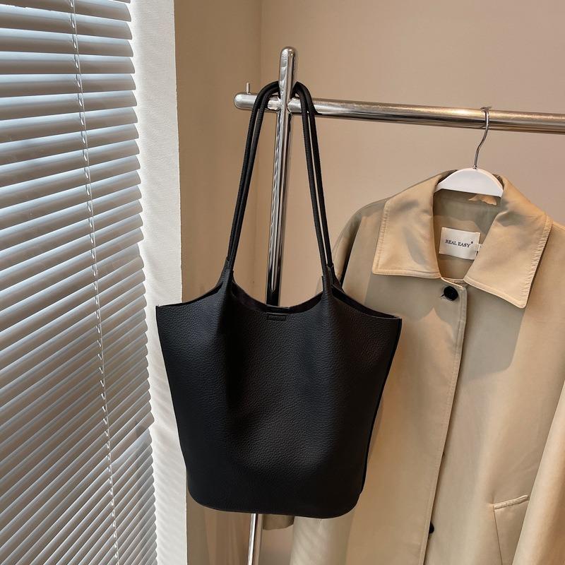 

Retro commuter shoulder bucket bag women s spring and summer new fashionable large-capacity casual versatile handbag