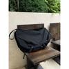 Fitness-Tasche Umhängetasche Japanischer Stil Schlicht und Vielseitig Große Kapazität für Pendeln Reisen Messenger Bag