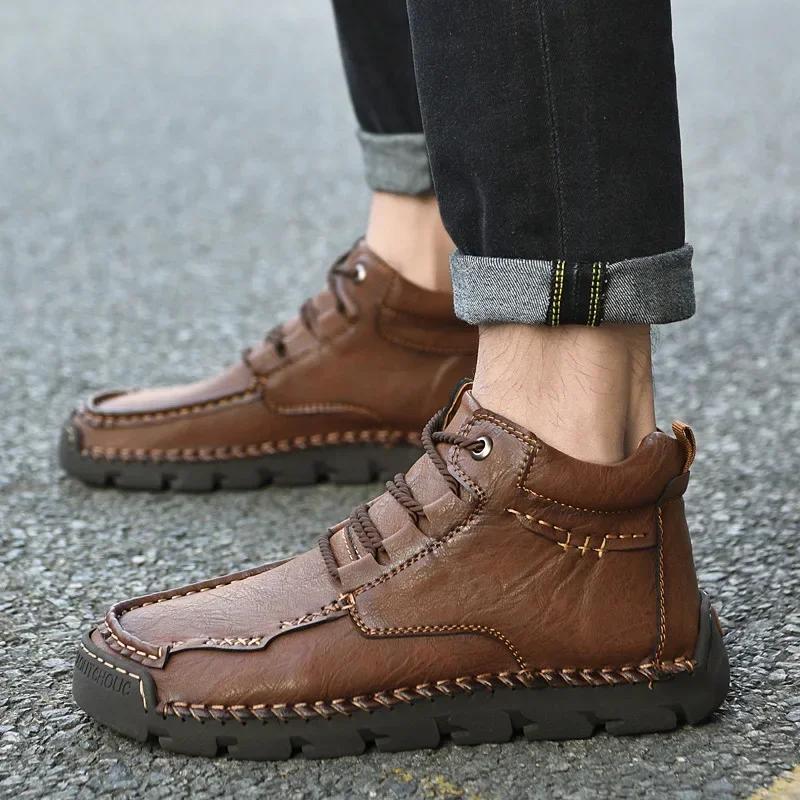 Hiking Shoes for Men Autumn Winter Ankle Snow Boots Optional Plush High-tops Men Shoes Hand Stitched Leather Shoes