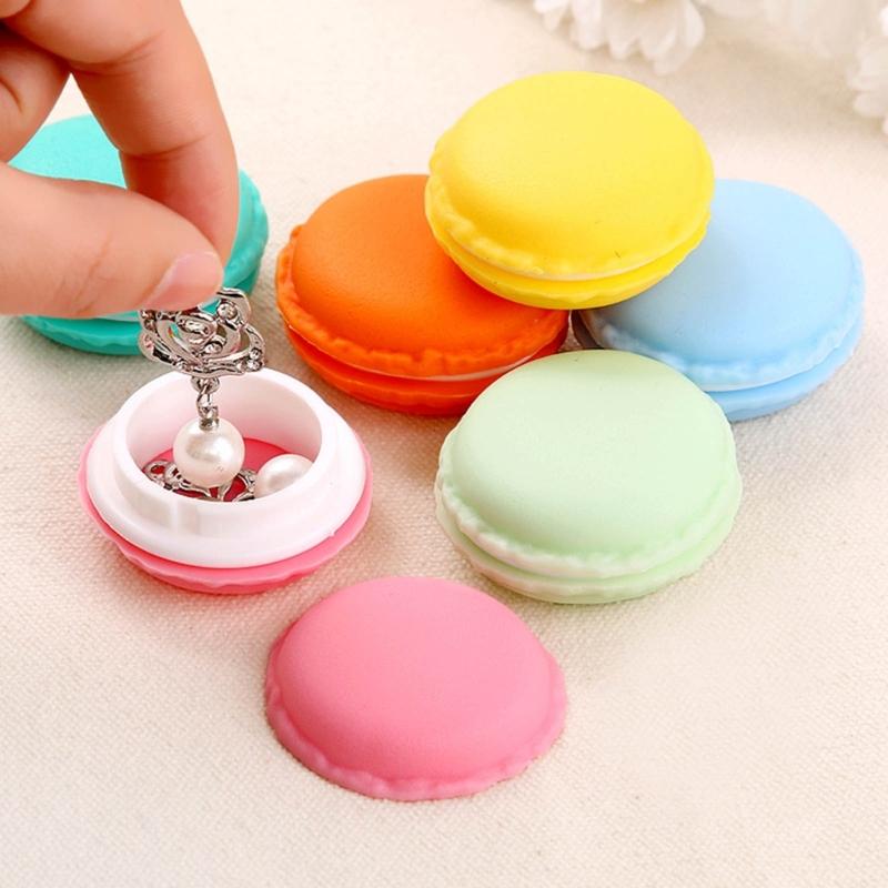 18 Stück Kompakte Macaron Schmuckhalter Aufbewahrungsbox Macaron Schmuckschatulle Kunststoffmaterial Ideal für Reisen und Heimgebrauch