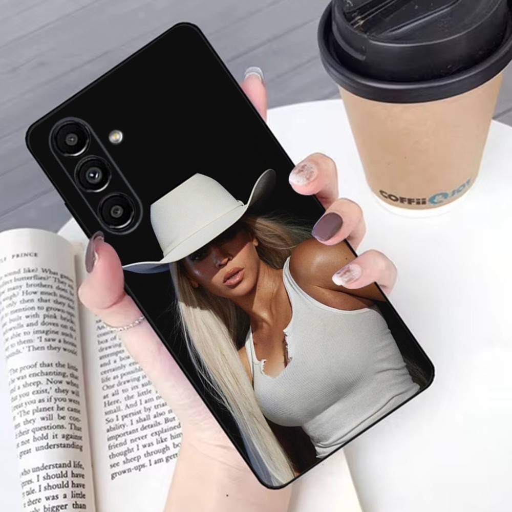 

B-Beyonce Cowboy Texas Hold Em Phone Case For Samsung S 25,24,23,22,30,21,10,9,Ultra,Plus,Lite,FE,4G,5G Black Soft Case Samsung S20lite5G