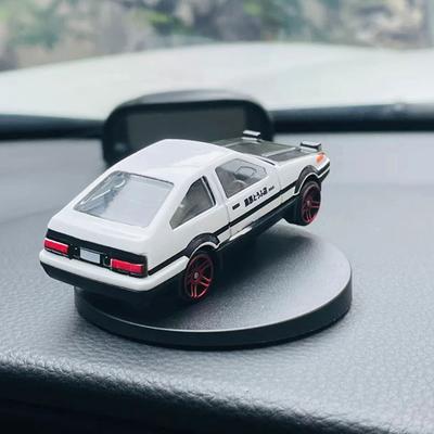 Ornamentos para Console Central de Automóveis Ae86 Modelos de Carros em Liga Metálica Brinquedos Rotação de 360 Graus Metal Diecast Acabamento Brinquedos de Carro Carro de Tofu Fujiwara
