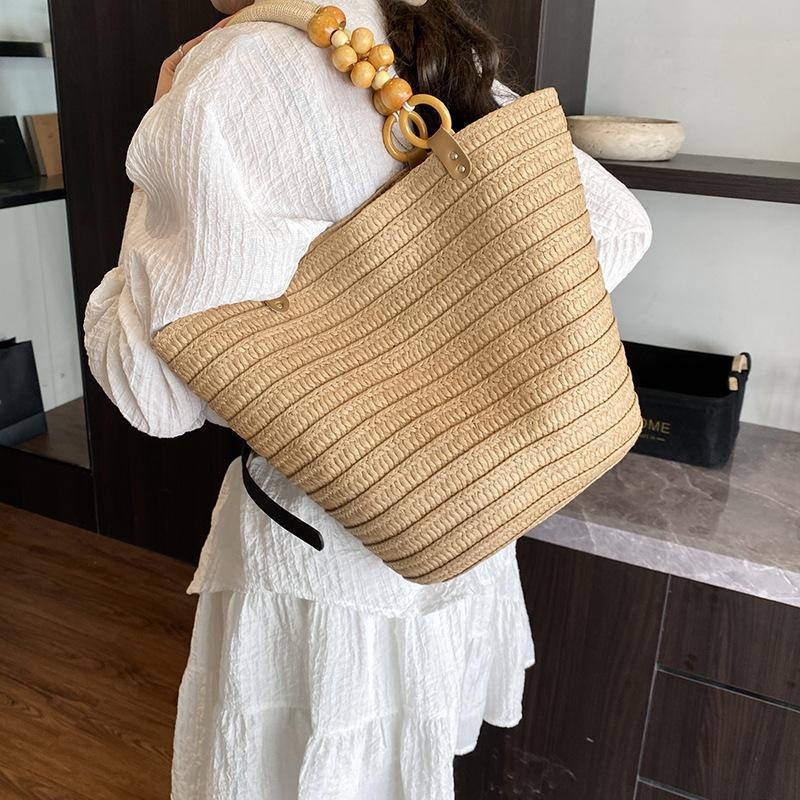 Summer fashion casual portable large-capacity bag women's new 2025 simple straw tote bag versatile underarm bag