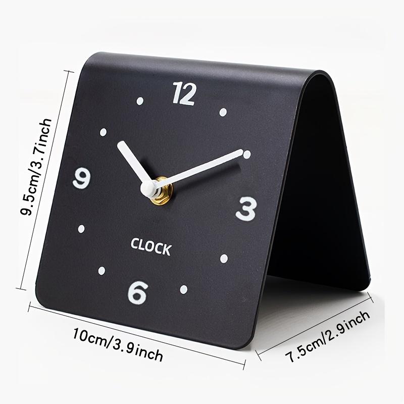 1pc Modern Silent Desktop Clock,Irregular Shape, Plastic Material, Flat Crown, Battery Operated AA, ,Classroom Battery Not Included