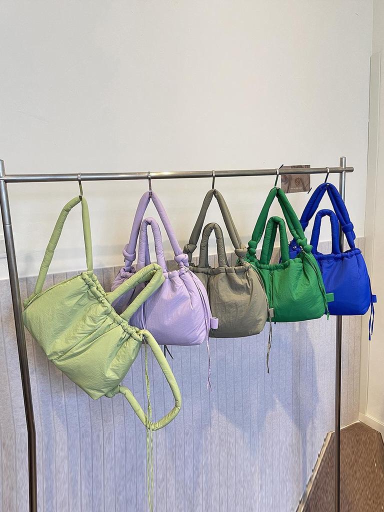 Women's Puffy Drawstring Shoulder Bag: Large Capacity Down-Filled Nylon Crossbody Cloud Bag