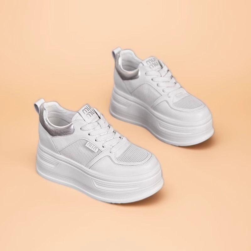 

Тонкая сетка, внутренняя высота, белые туфли, женские спортивные и повседневные, летние дышащие кеды на платформе, женская обувь 40 серебряный